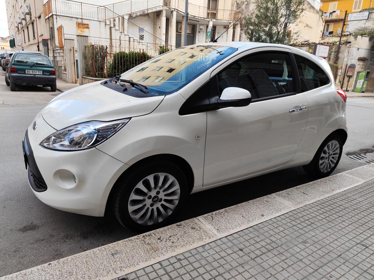 Ford Ka 1.2 8V 69CV Titanium PERFETTA