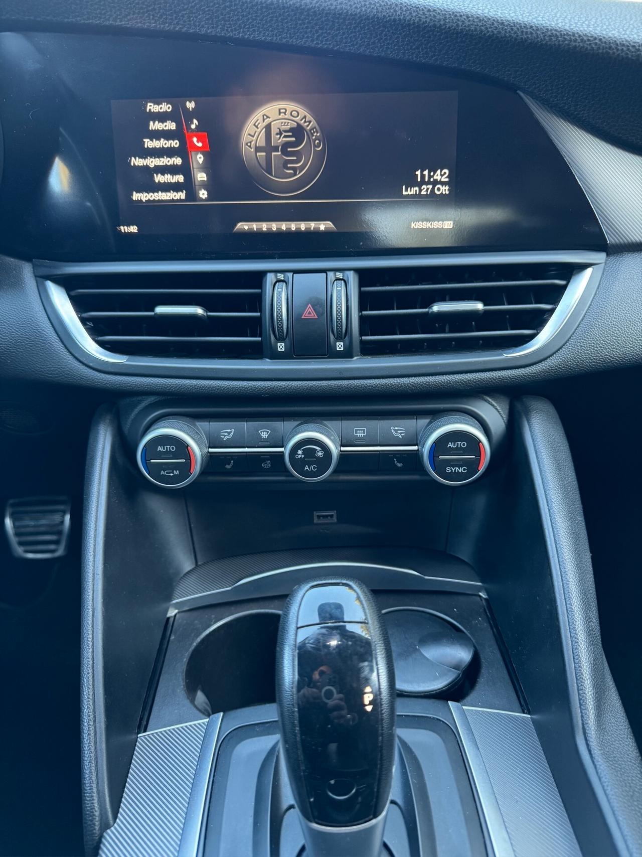 Alfa Romeo Giulia 2.2 Turbodiesel 210 CV AT8 AWD Q4 Veloce