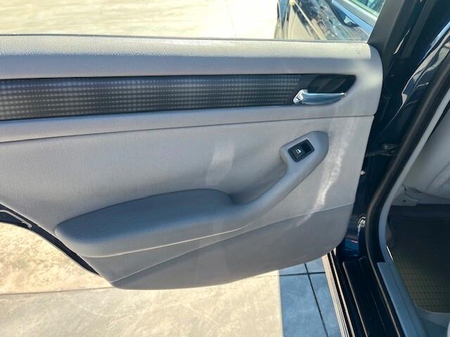 Bmw 318 318i (2.0) cat 4 porte Eletta