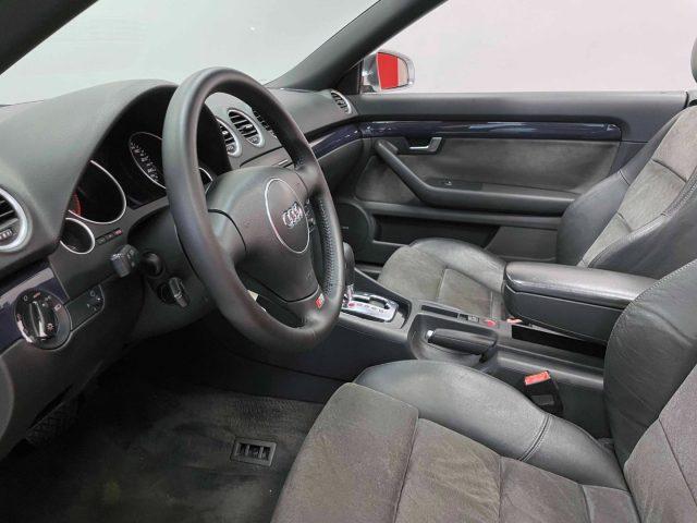 AUDI S4 CABRIO 4.2 V8 QUATTRO