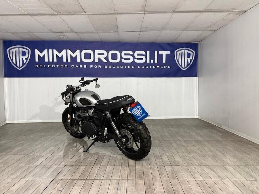Triumph Street Twin 2600 KM