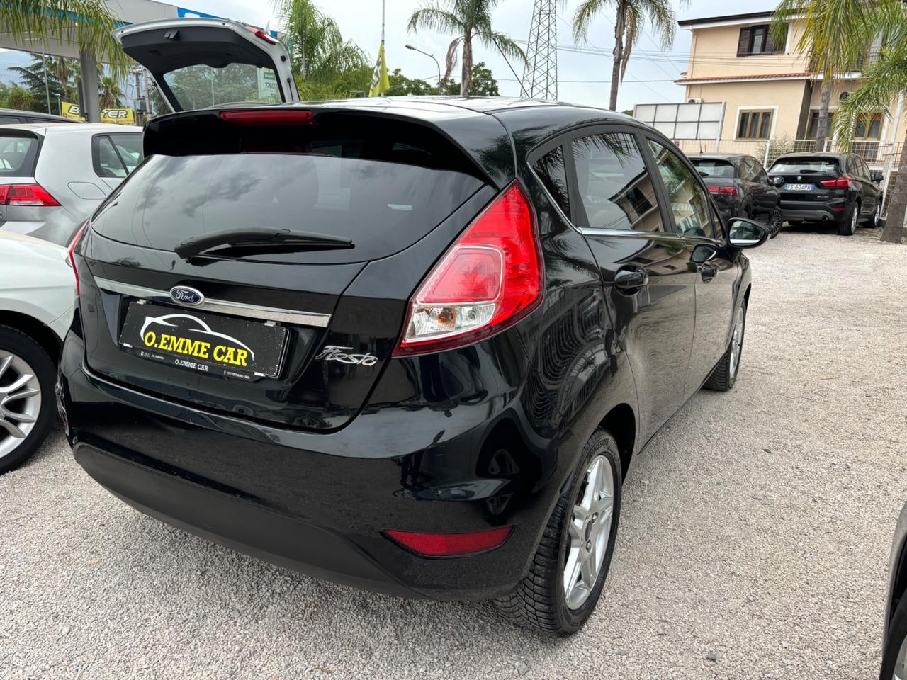 FORD FIESTA 1.4GPL MOTORE SOSTITUITO 70.000KM