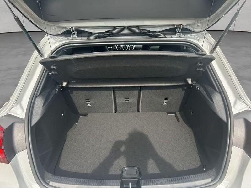 Mercedes-Benz Classe A A 180 d AMG Line Advanced Plus Night Pack 19" Camera 360°