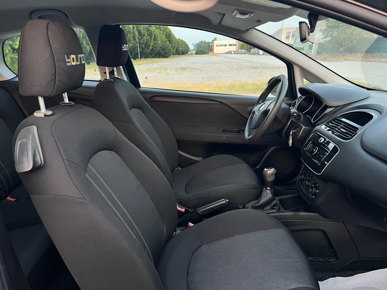 Fiat Punto 1.3 MJT II 75 CV 3 porte Lounge
