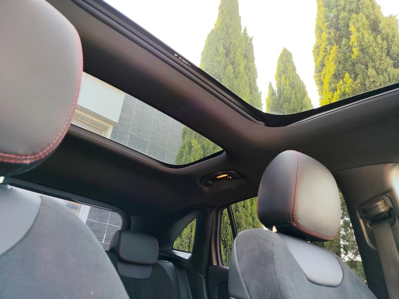 Mercedes-benz GLA 180 d Automatic Premium