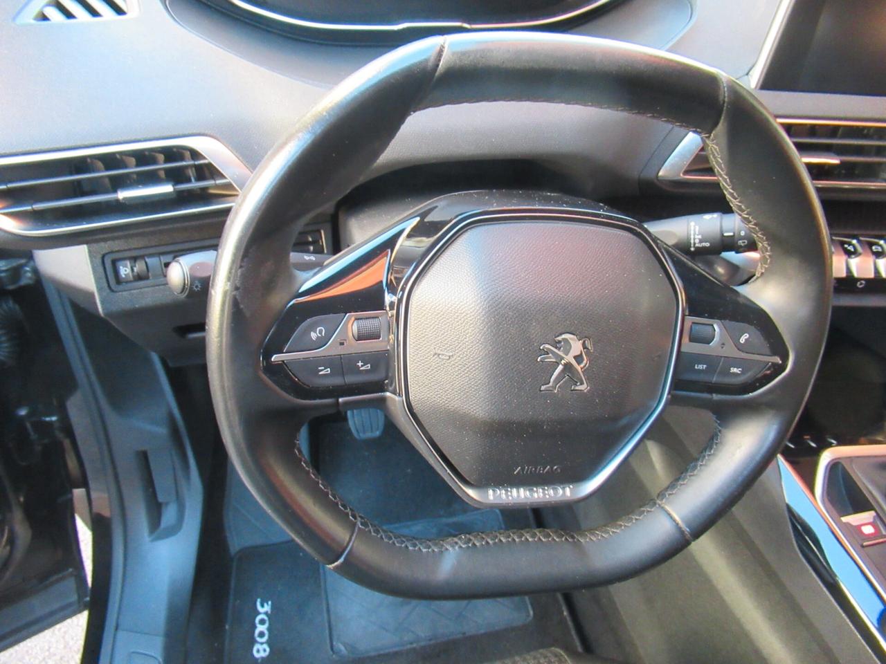 Peugeot 3008 BlueHDi 130 S&S Business