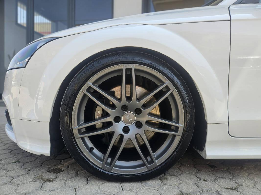 Audi TT RS TTS roadster 2.0 tfsi quattro 272cv s-tronic