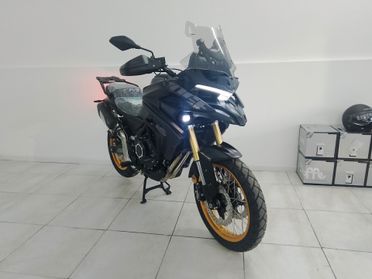 VOGE VALICO 525 DSX BLACK KNIGHT