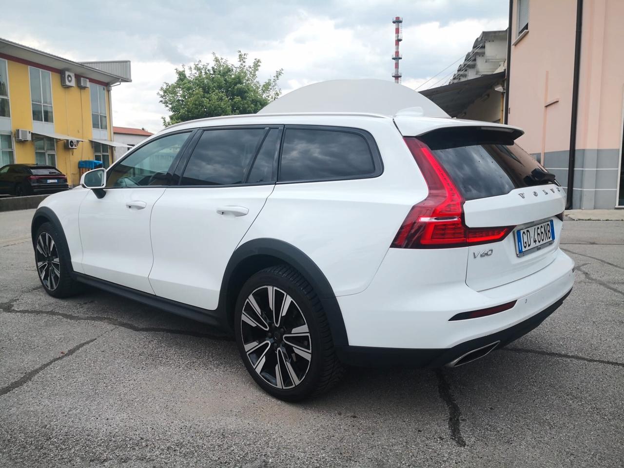 Volvo V60 Cross Country D4 AWD Geartronic ***UNIPROPRIETARIO***