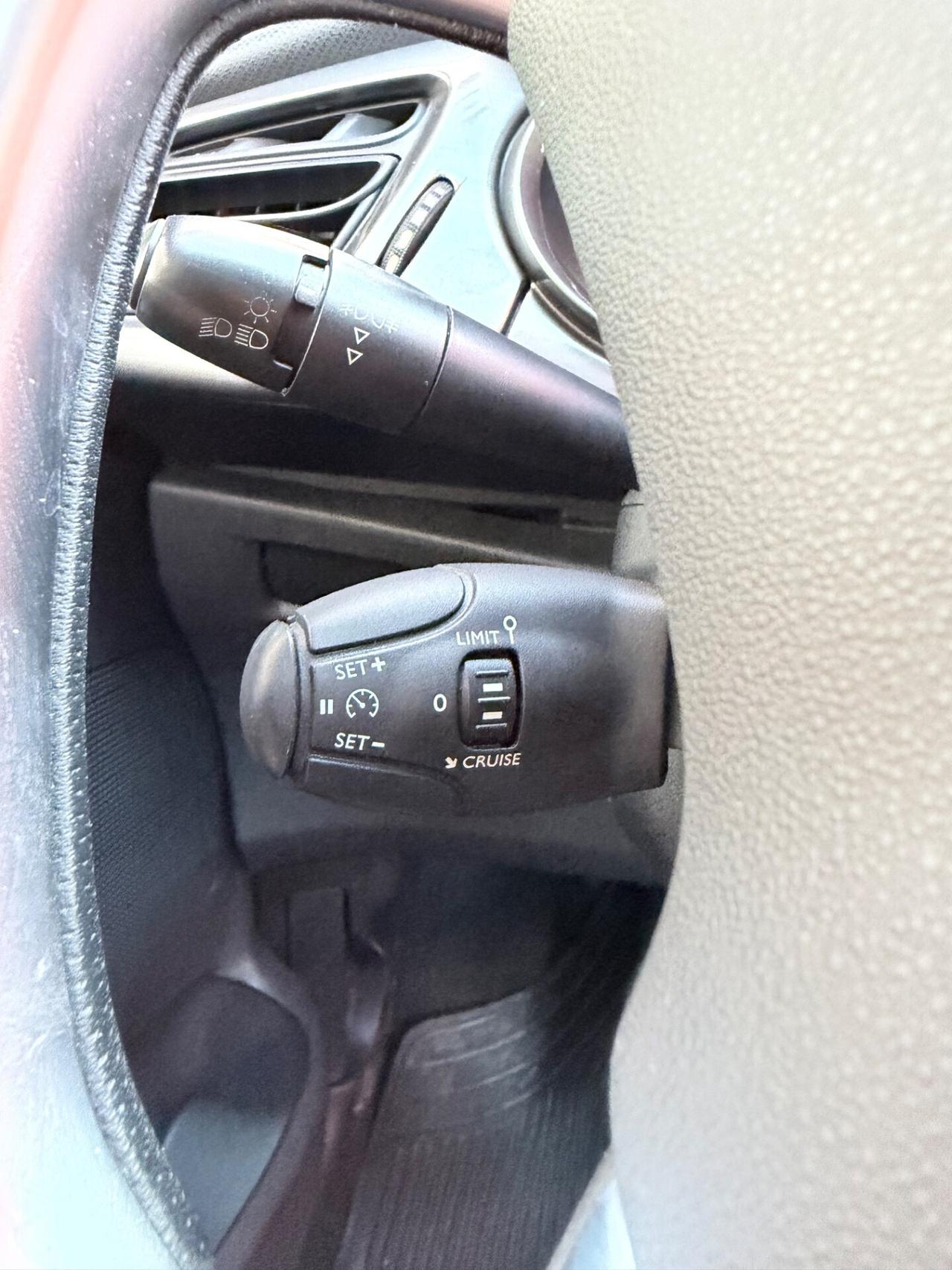 Citroen C3 1.4 Exclusive 95cv