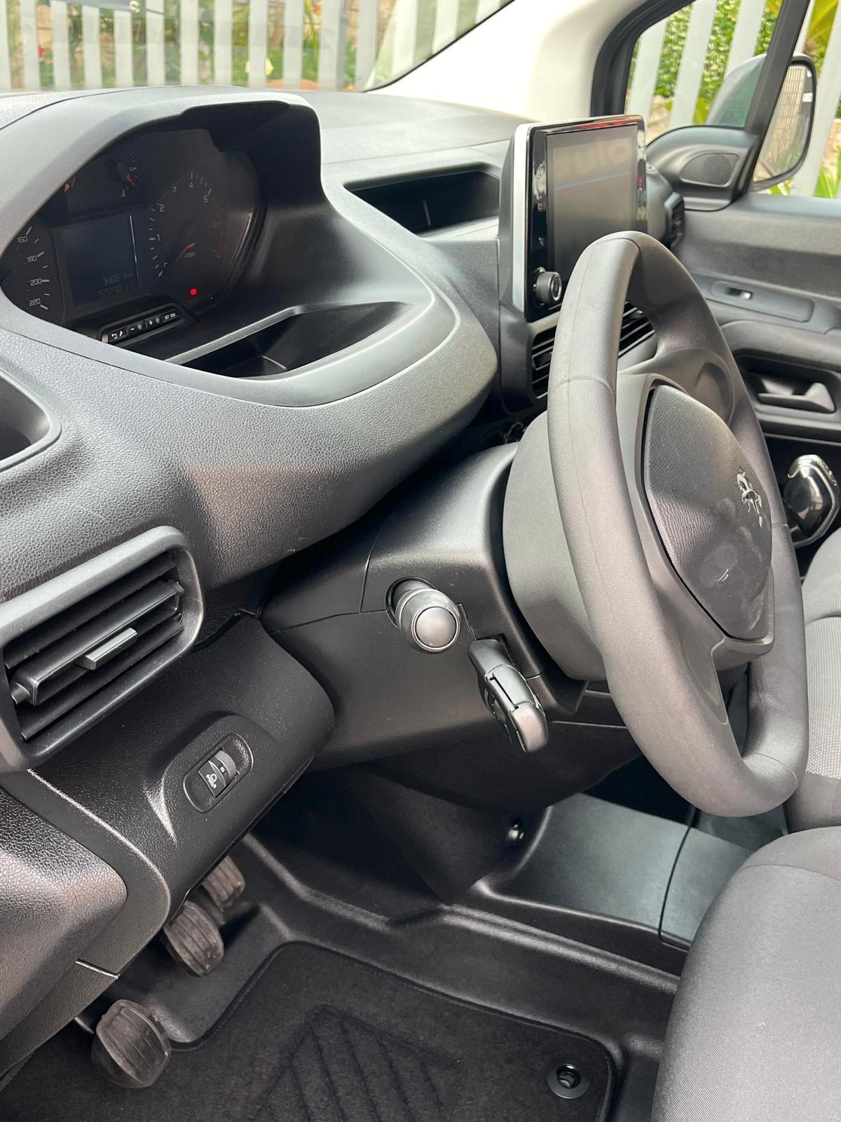 Peugeot Partner 1.5 Motore Nuovo Full optional Prezzo Finito
