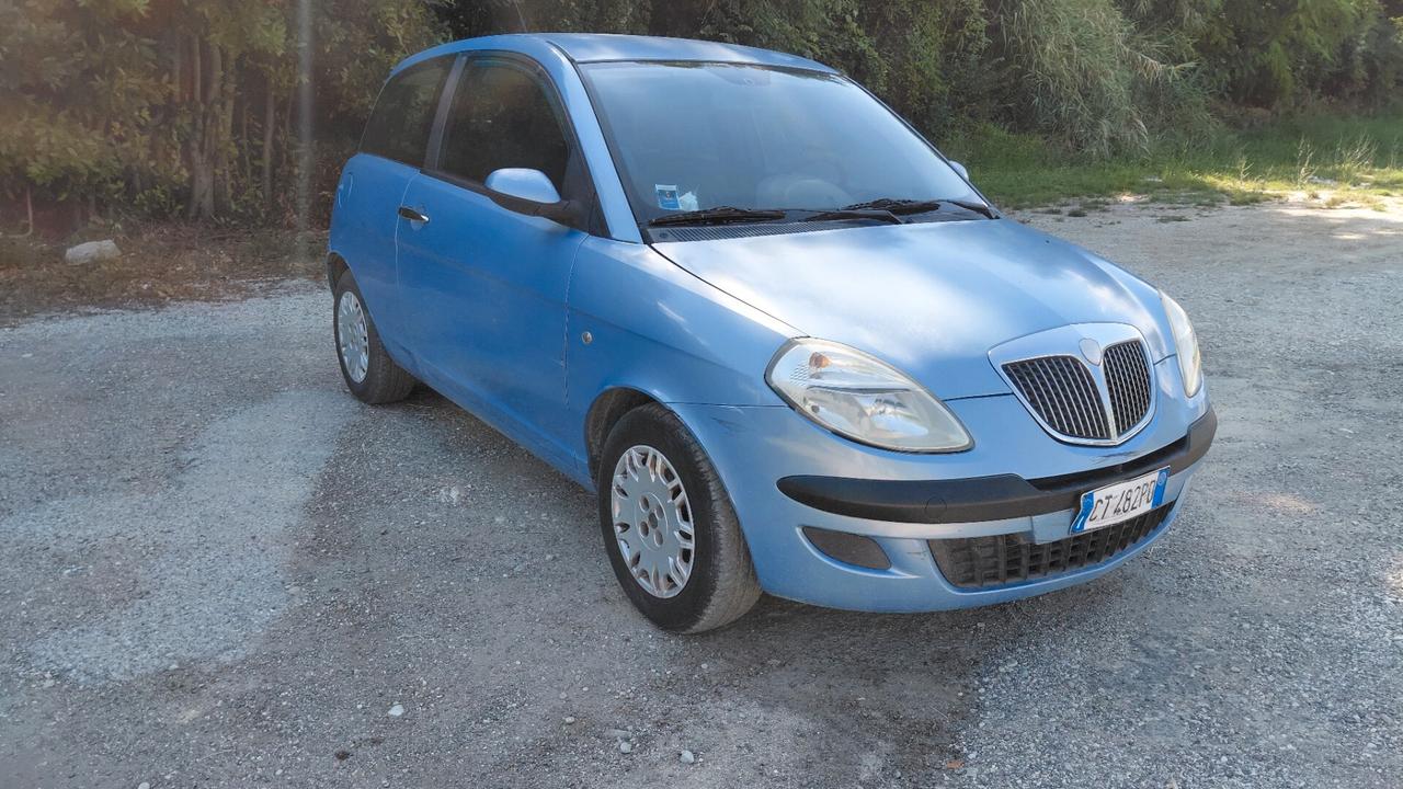 Lancia Ypsilon 1.2