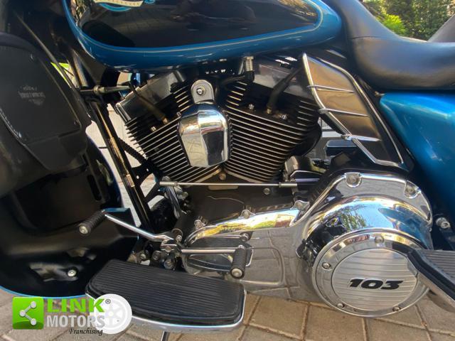 HARLEY-DAVIDSON FLHTC Electra Glide Classic Standard