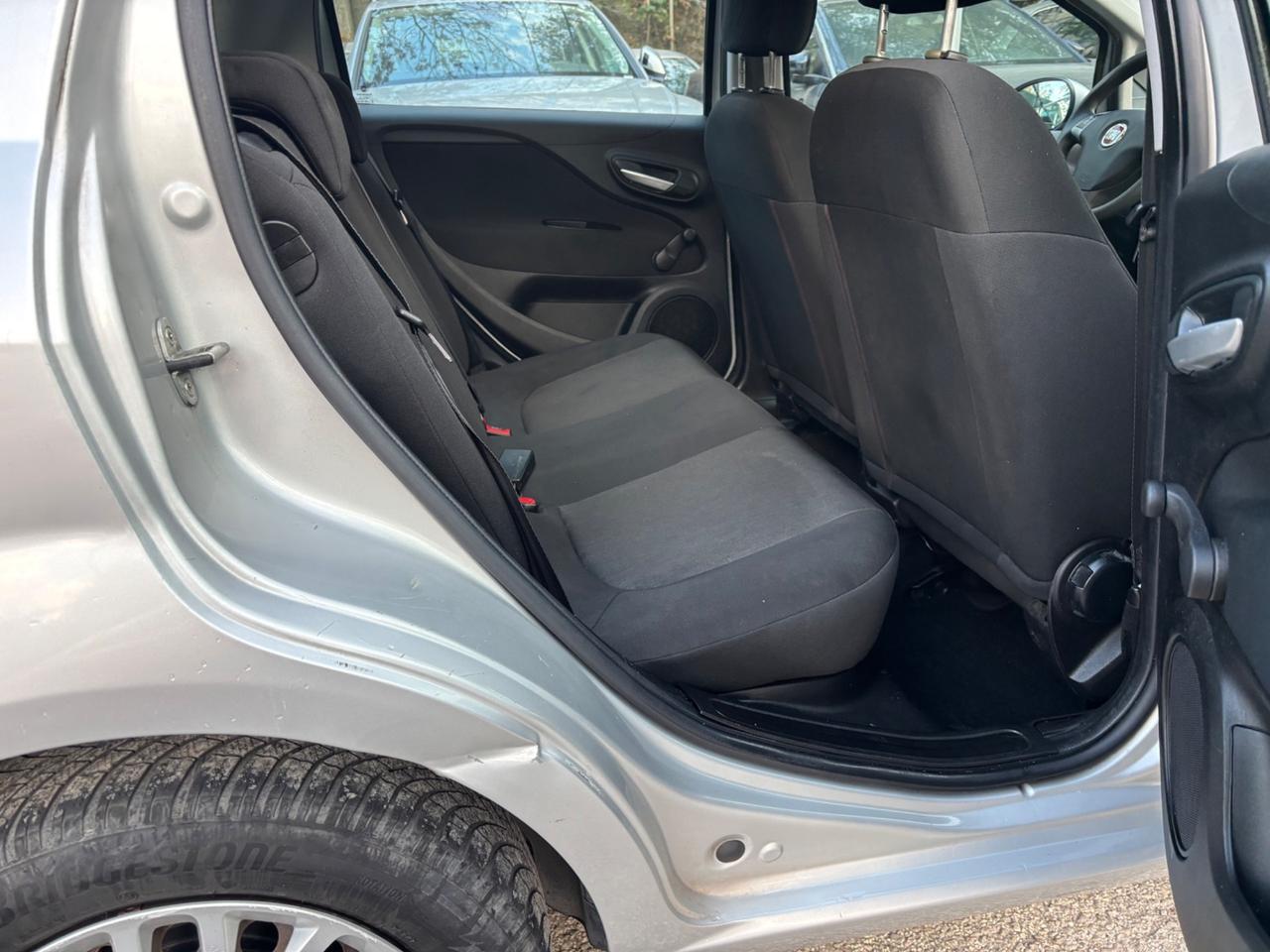 Fiat Punto 1.2 8V 5 porte Street OK NEOPATENTATI