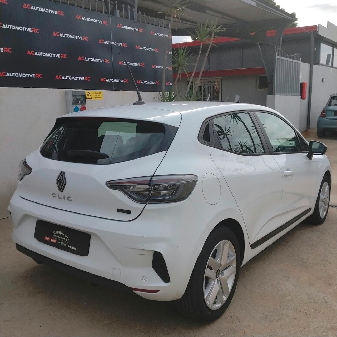 Renault Clio Full Hybrid E-Tech 145 CV 5 porte Techno