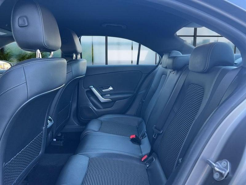 Mercedes-Benz Classe A A 180 d Sedan Automatic Sport Tech Pack