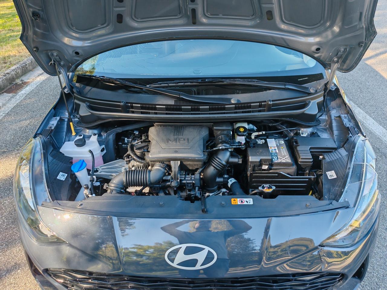 Hyundai i10 SOLO 1.400 KM Incidentata