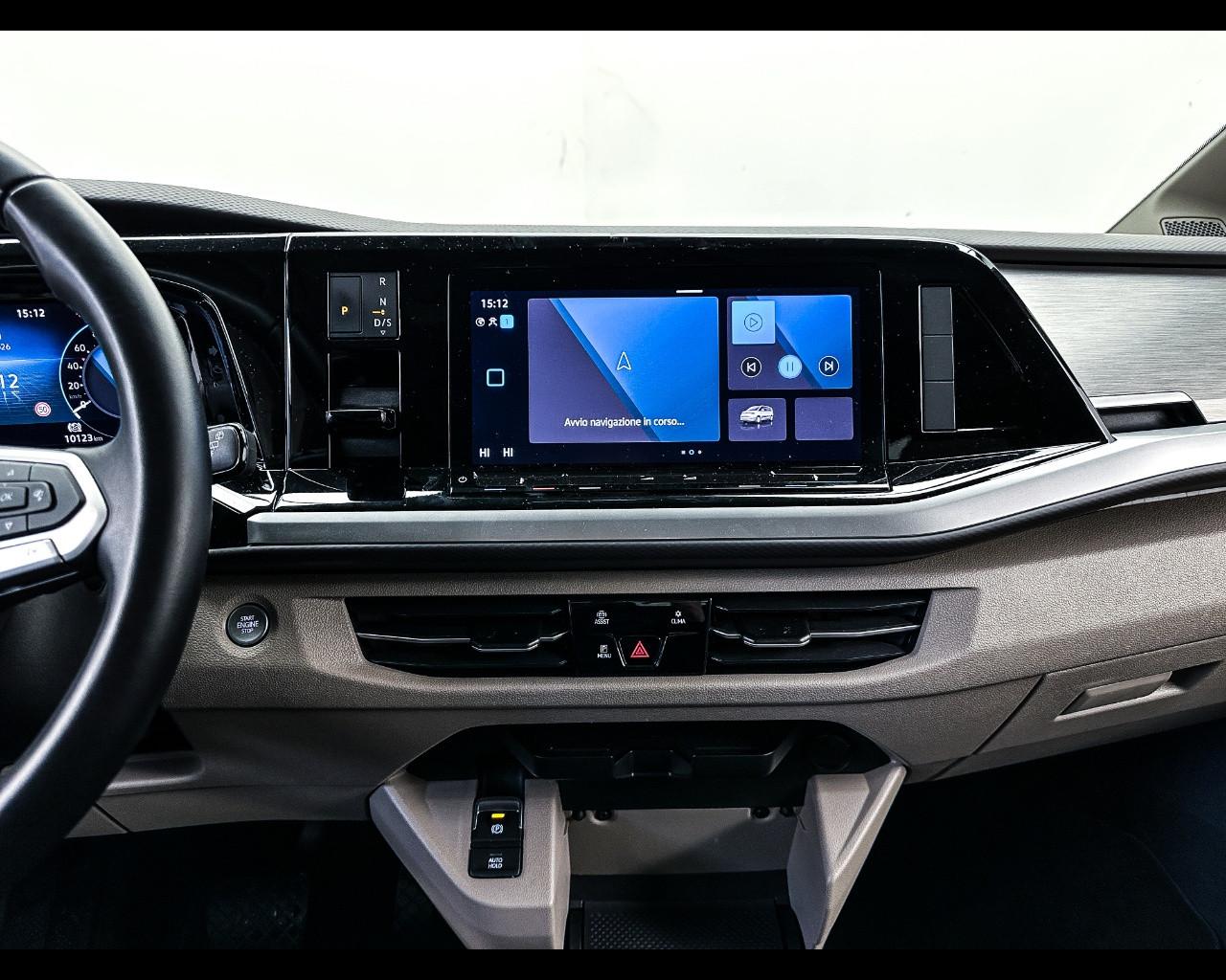 VOLKSWAGEN Multivan 7ª '21-> - Multivan 2.0 TDI 150CV DSG Life