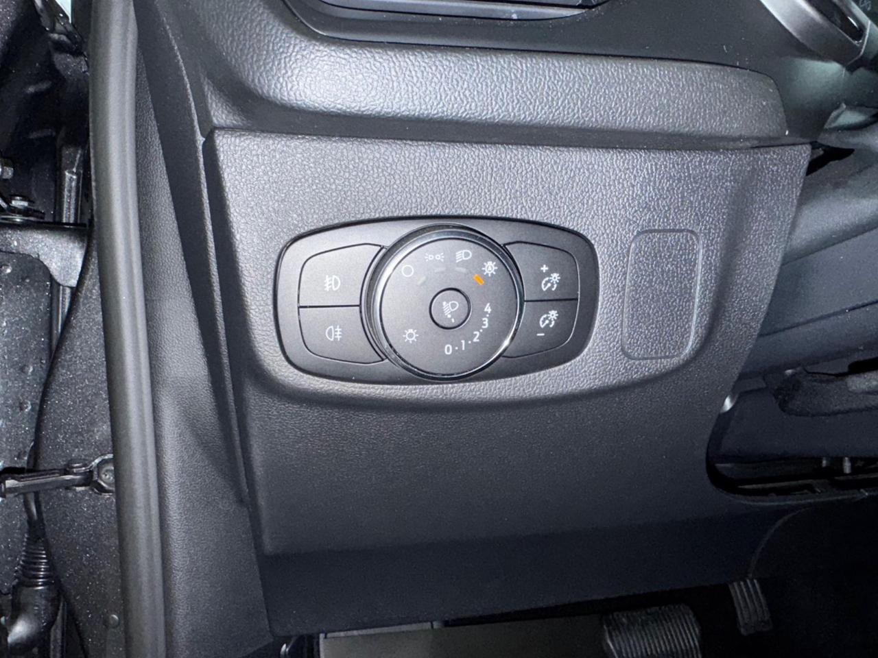 FORD Focus V 2022 1.5 EcoBlue 115 CV AUTO 5p. ST-Line - ANCHE NERA!