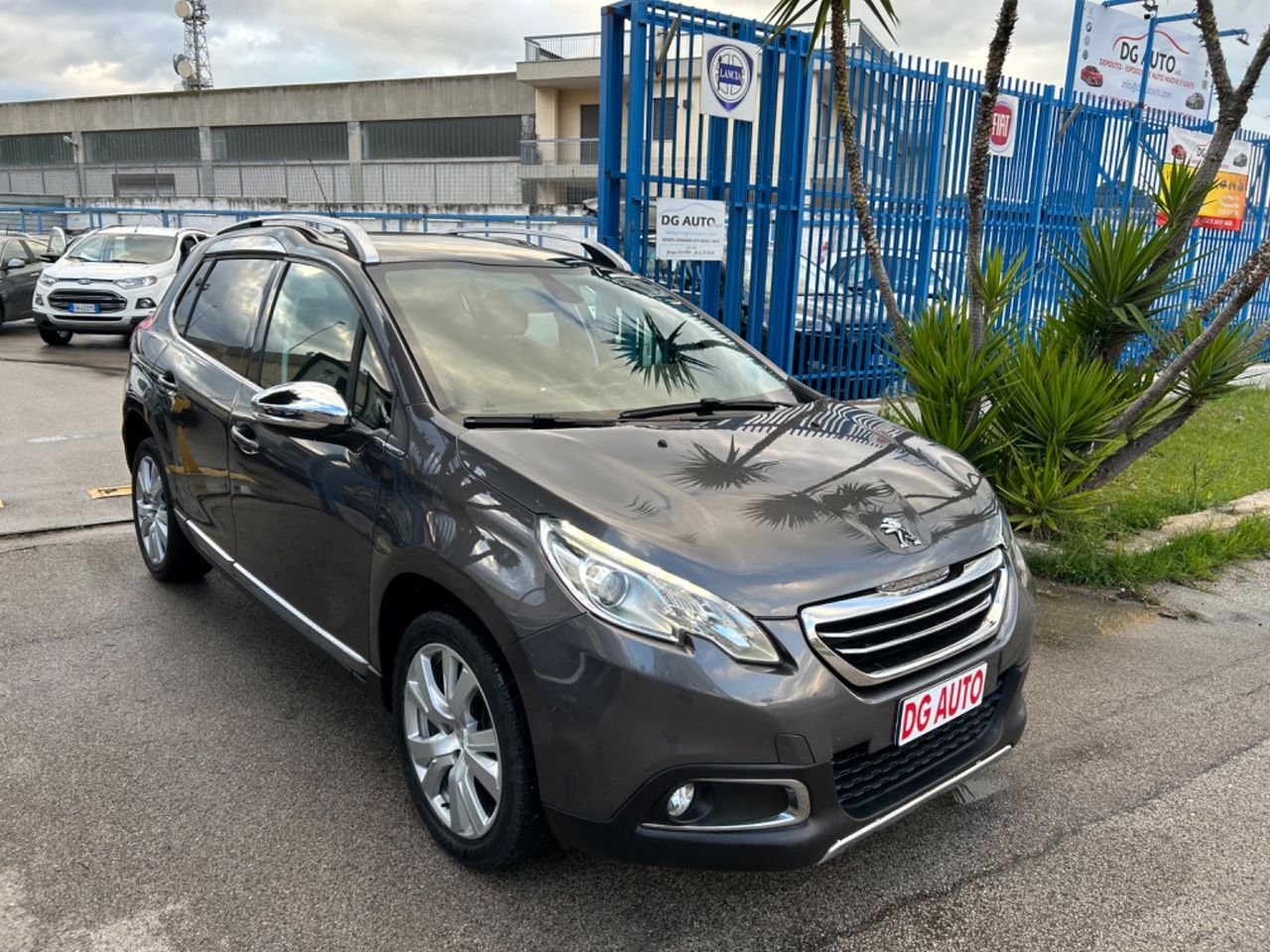 Peugeot 2008 1.6 e-HDi 115 CV 2013 tetto panor