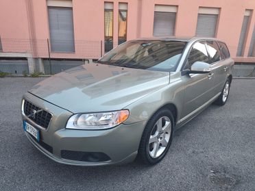 Volvo V70 2.4 D5 frizione volano nuove