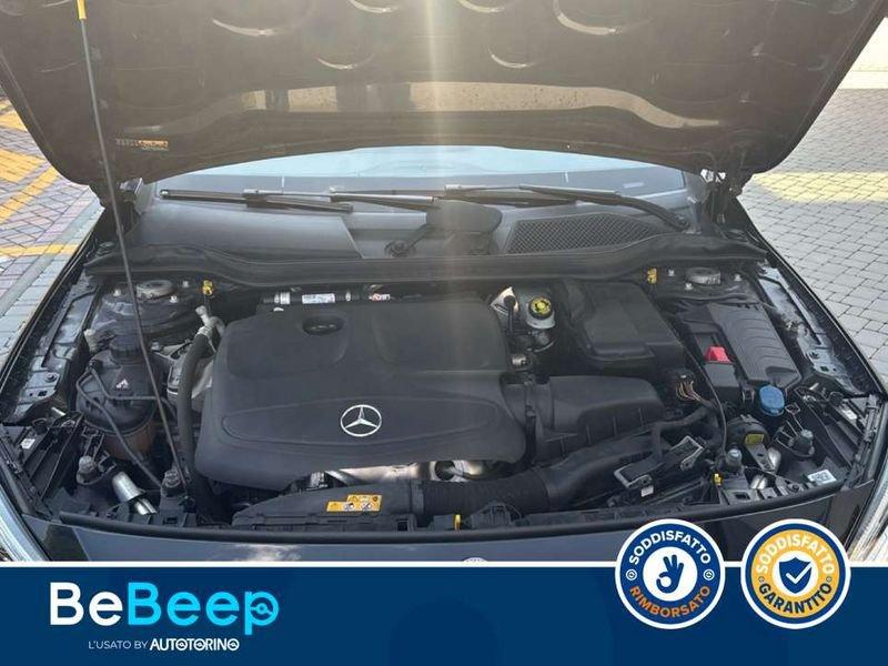 Mercedes-Benz GLA 200 NIGHT EDITION AUTO