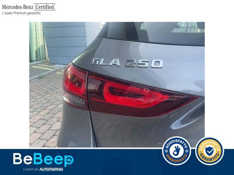 Mercedes-Benz GLA 250 PREMIUM 4MATIC AUTO