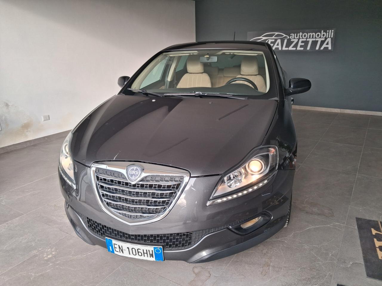 Lancia Delta 1.6 MJT DPF automatica unico proprietario