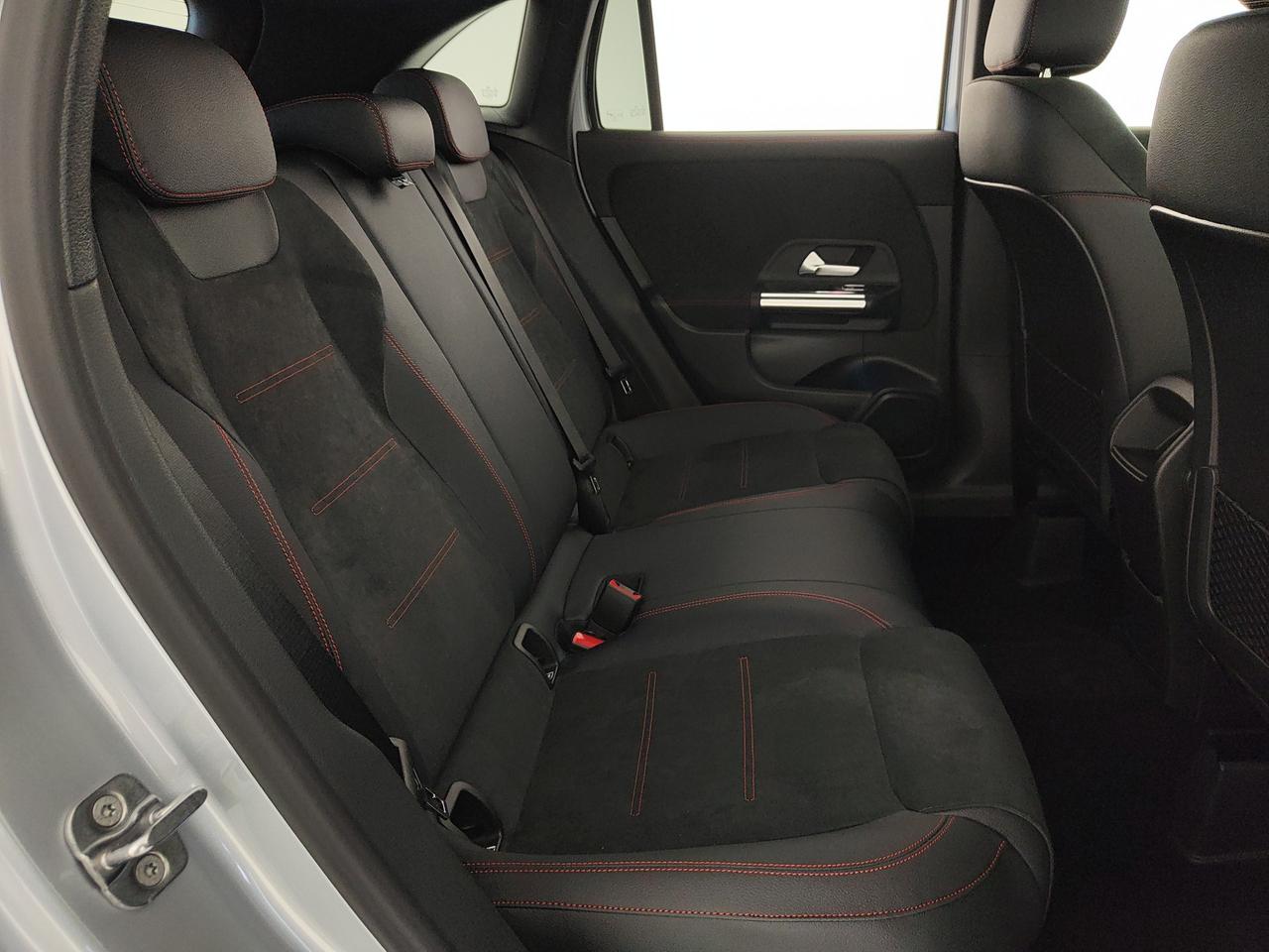 Mercedes-Benz GLA 180 Automatic