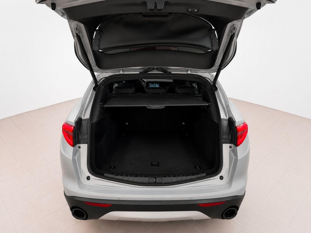 Alfa Romeo Stelvio 2.2 Turbodiesel 190 CV AT8 Q4 Super Business