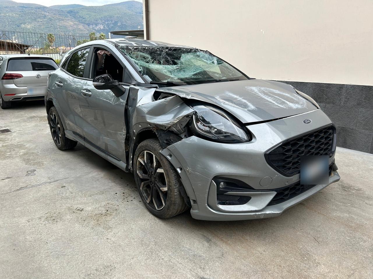Ford Puma 1.0 EcoBoost 125CV St-Line - 2021 Incidentata