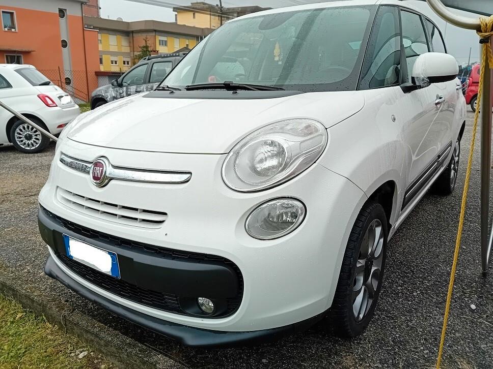 Fiat 500L 0.9 TwinAir Turbo Natural Power Lounge
