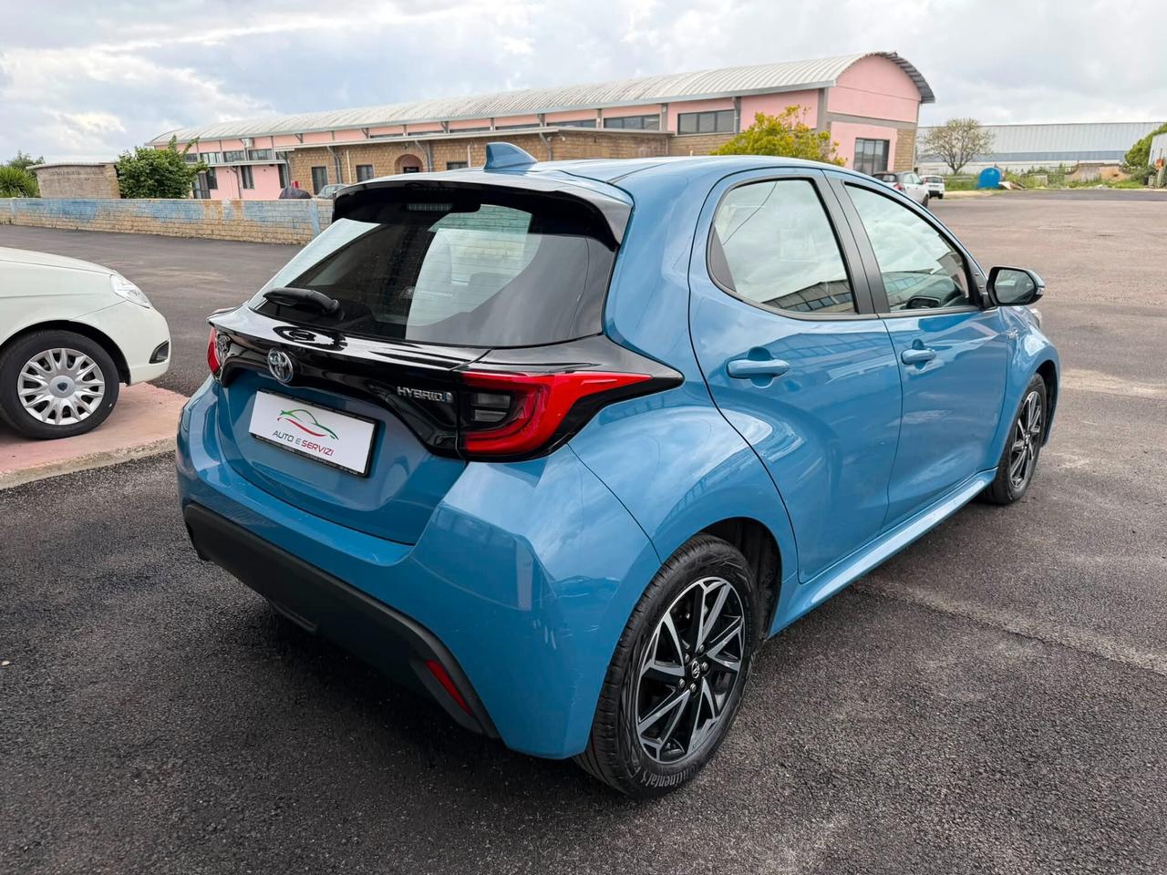 Toyota Yaris 1.5 Hybrid 5 porte Trend