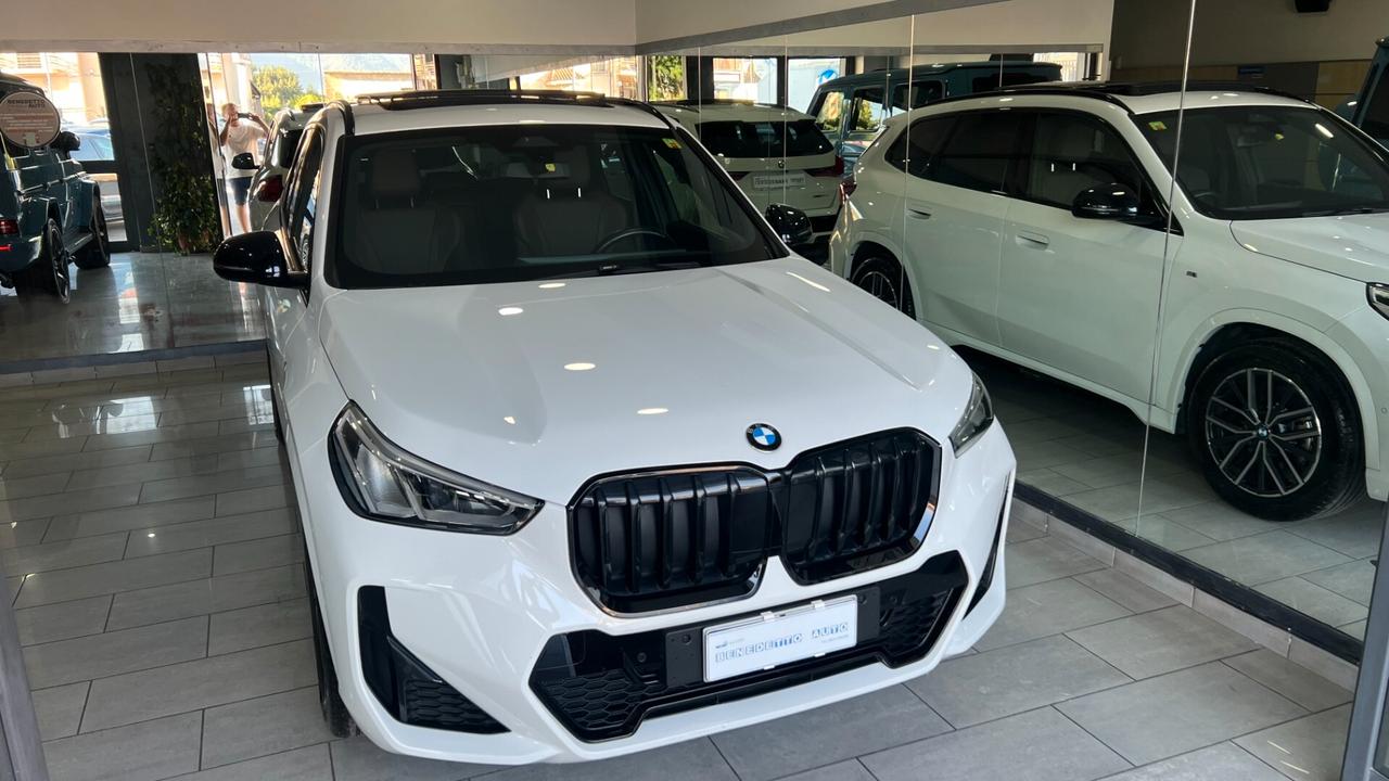 BMW X1 2.0 M SPORT TETTOAPRIBILE UFF ITALIA