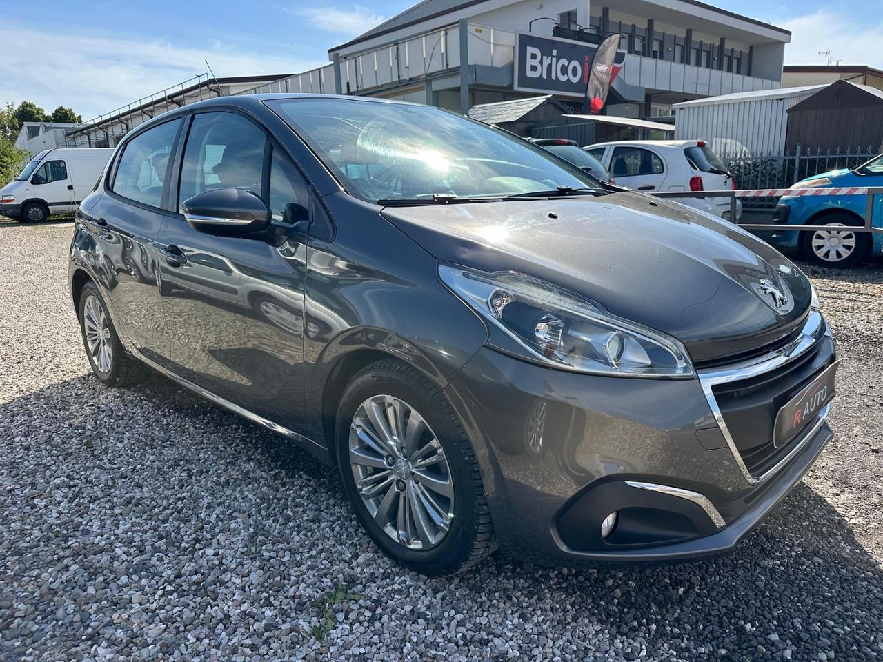 Peugeot 208 PureTech 82 5p. GPL Allure neopatentati