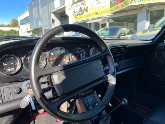 PORSCHE 911 3.2 Carrera Cabriolet