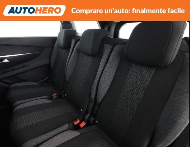PEUGEOT 5008 BlueHDi 130 S&S Active Business