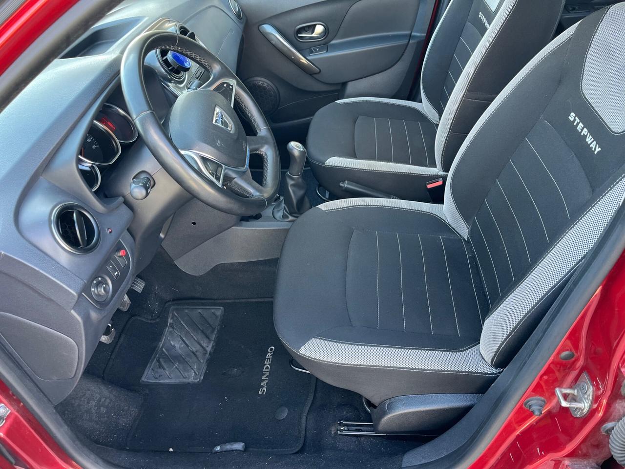 Dacia Sandero Stepway 1.5 Blue dCi 95CV 15th Anniversary