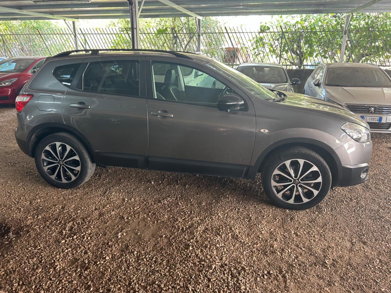 Nissan Qashqai 1.5 dCi DPF 360 TETTO