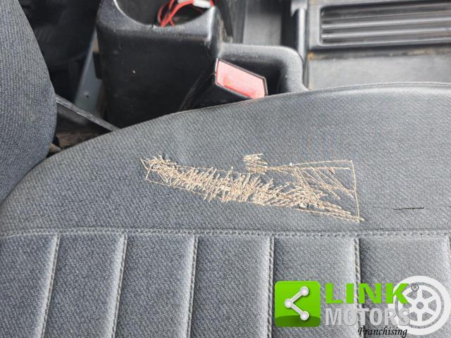 LAND ROVER Defender 2.4 TD4 122 CV 110 Crew Cab