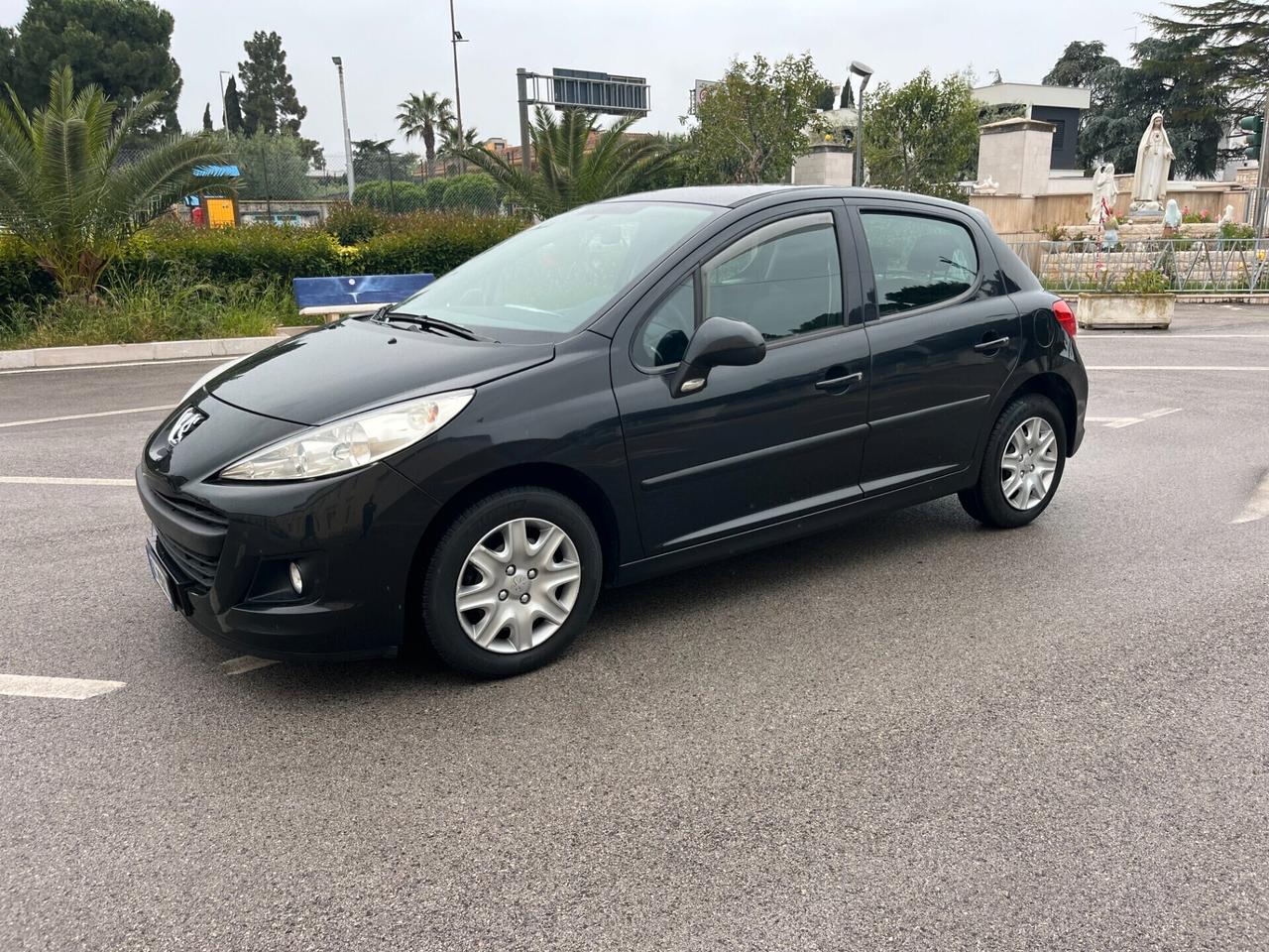 Peugeot 207 1.4 BENZINA KW 70 5p.UsatoGarantito