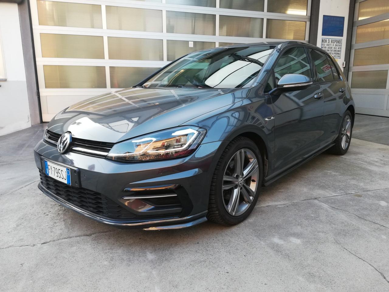 Volkswagen Golf 1.5 TSI DSG 5p. R-Line - 2019