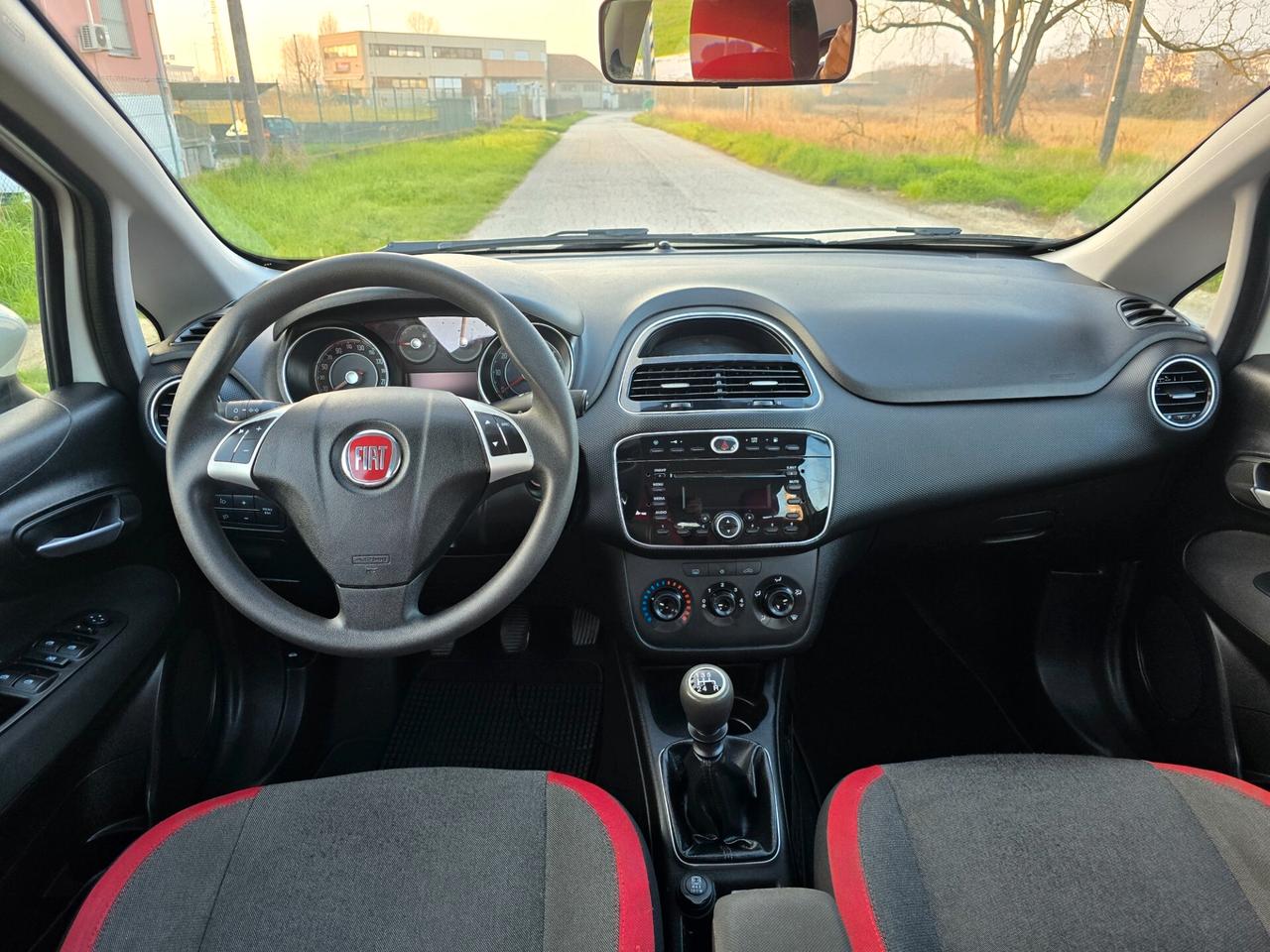 Fiat Punto 1.4 Natural Powver- Con GARANZIA - NEOPATENTATI
