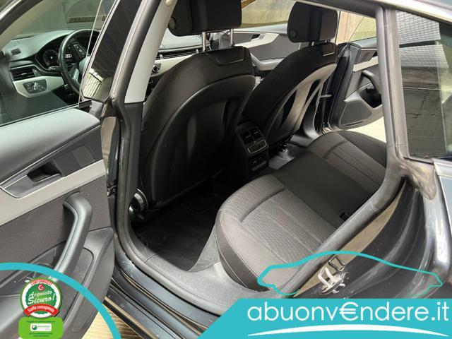 AUDI A5 SPB 40 TFSI S tronic Business Advanced