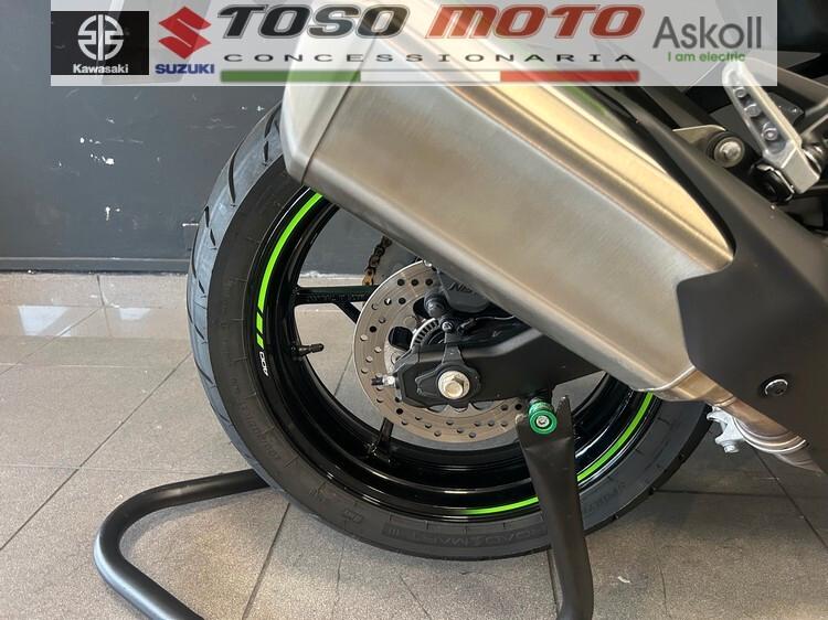 Kawasaki Ninja ZX-4 RR