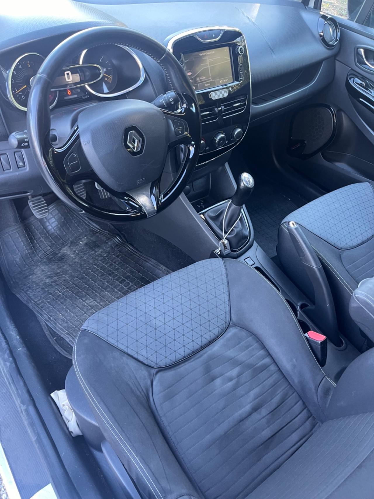 Renault Clio 1.5 dCi 90 cv 2014 PARI AL NUOVO