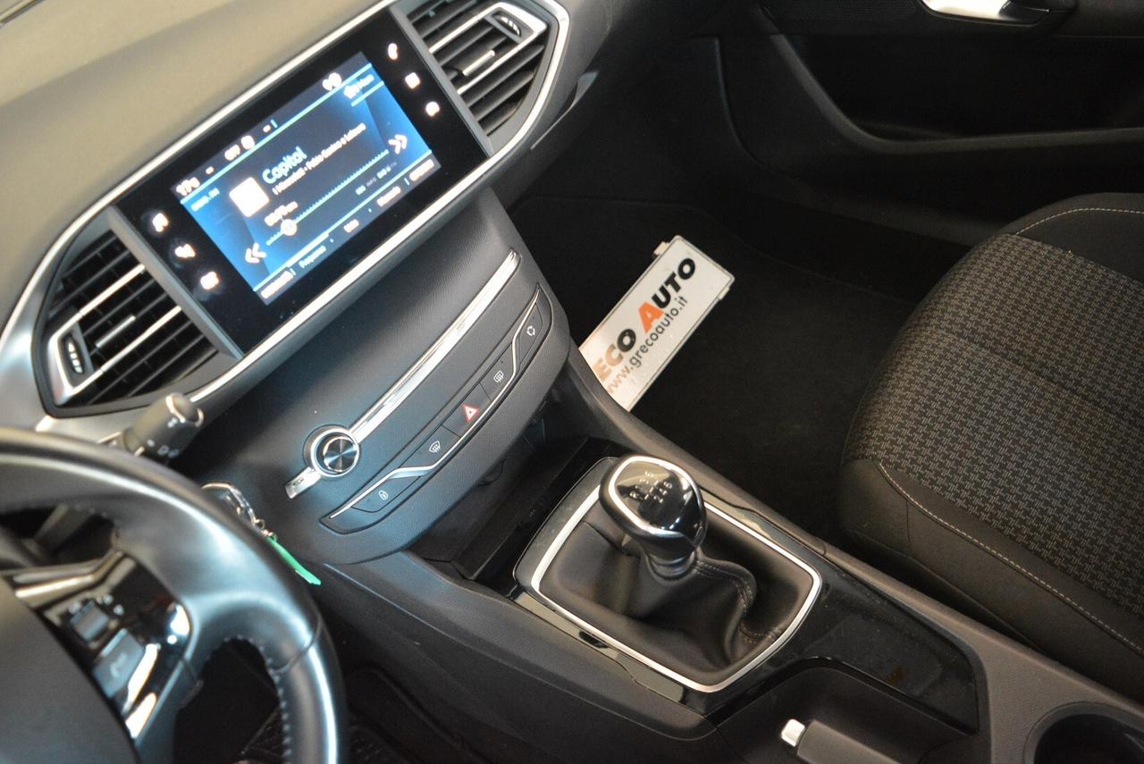 Peugeot 308 BlueHDi 130 S&S SW Active telecamera