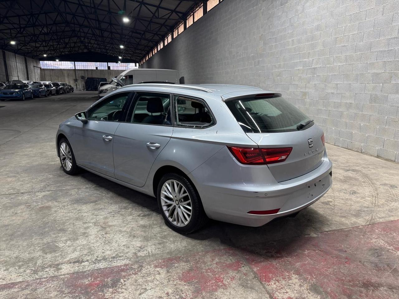 SEAT Leon ST 1.6 tdi 115cv FURTO PARZIALE