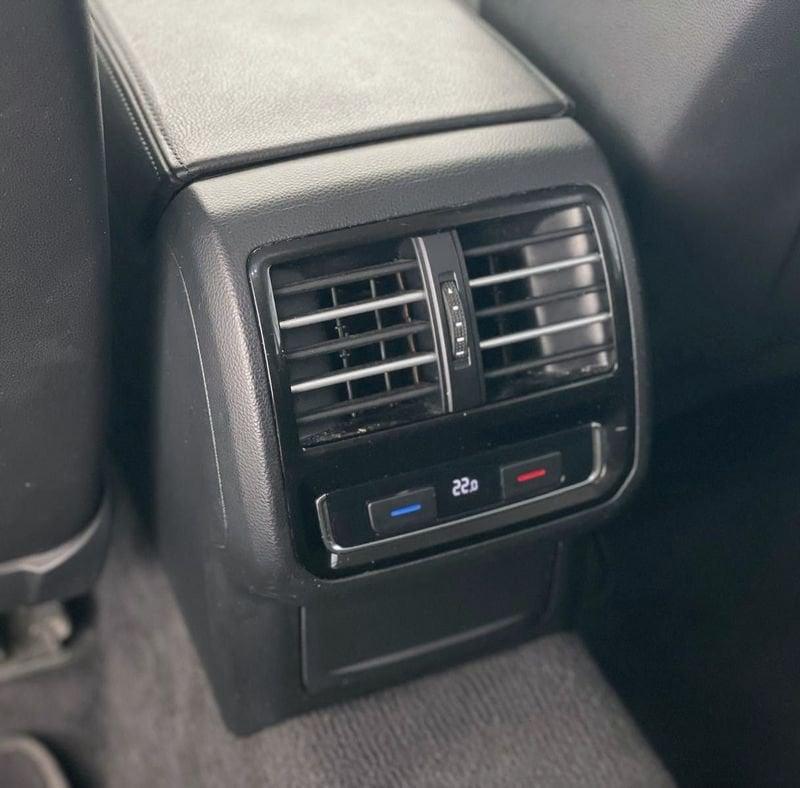 Volkswagen Passat Passat Variant 2.0 TDI DSG Highline BlueMotion Technology