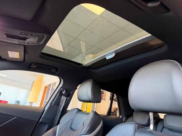 Audi Q2 SQ2 TFSI quattro S tronic